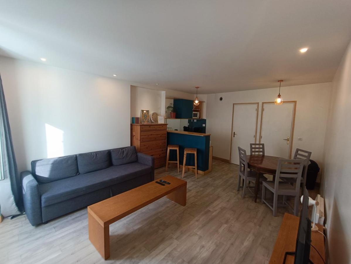 Tournan En Brie, Centre Ville, Superbe Appartement Exterior foto