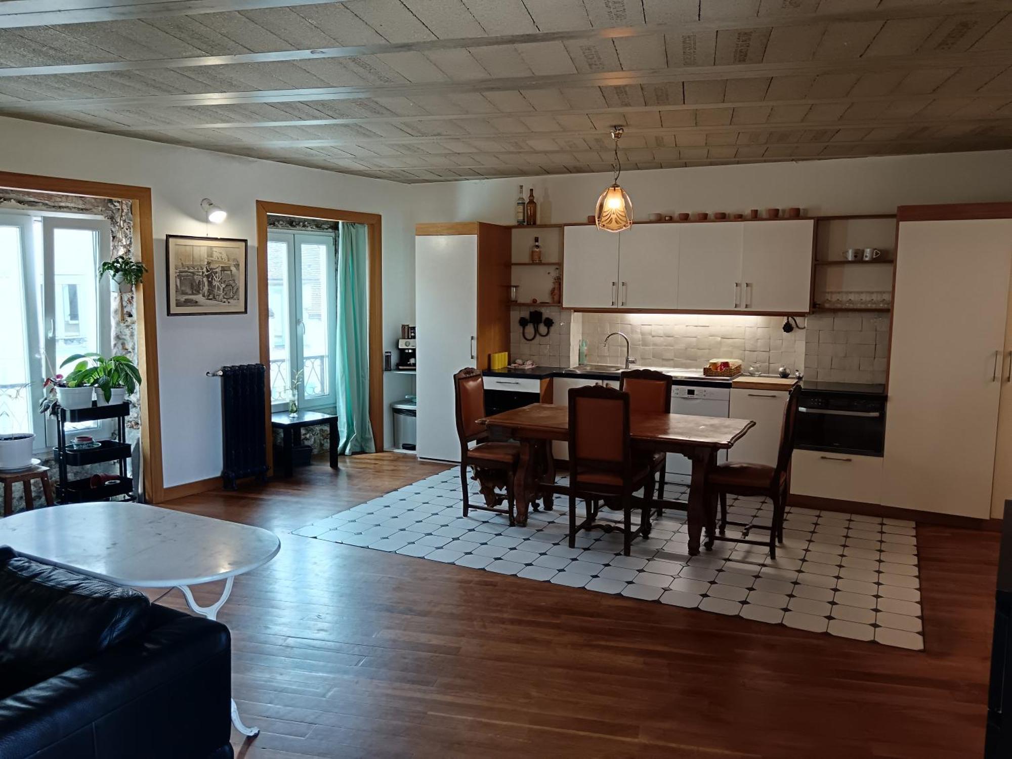 Tournan En Brie, Centre Ville, Superbe Appartement Exterior foto
